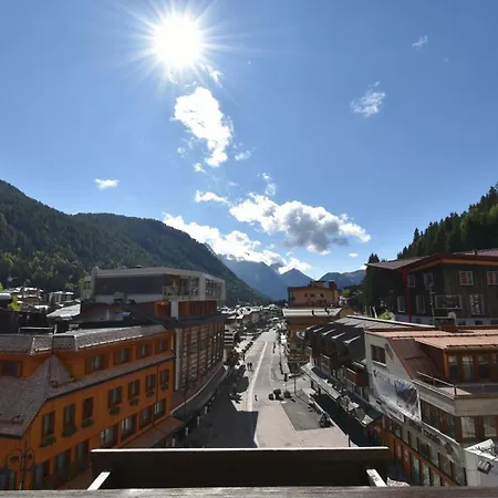 Central Sport Campiglio 405 Apartment Madonna di Campiglio