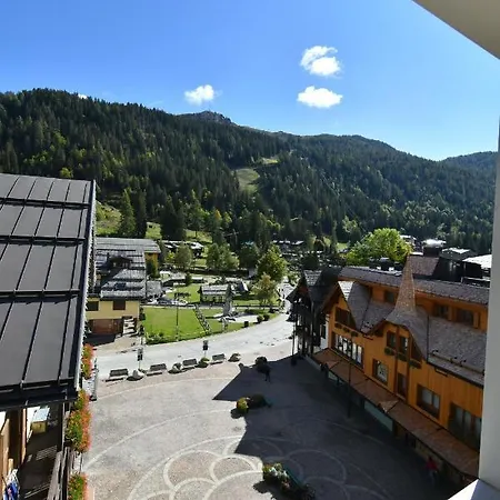 Apartment Central Sport Campiglio 405 Madonna di Campiglio